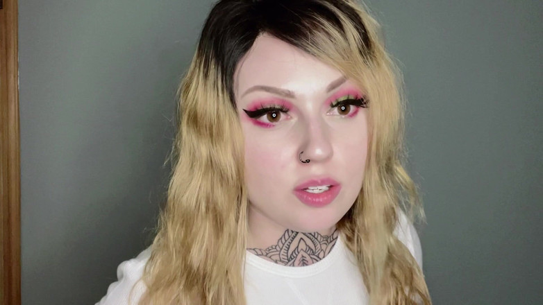 Miss Valentina: Literalmente o toaletă