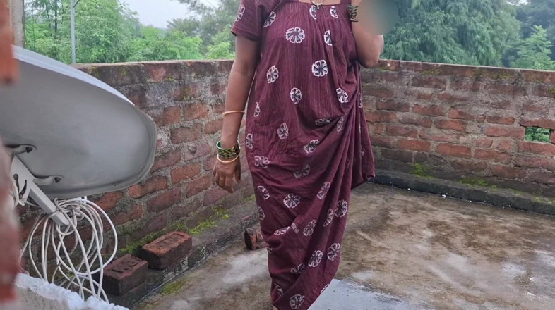 Sumaj: Desi Neha Bhabhi First Time Sex