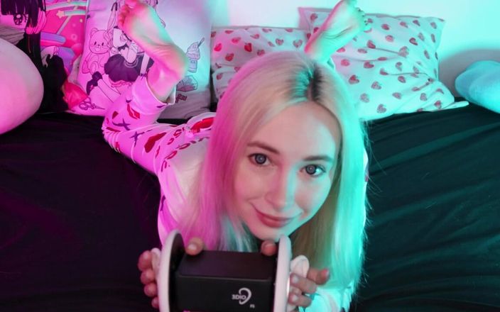 Loly Nebel Studio: Sleepover med din flickvän asmr