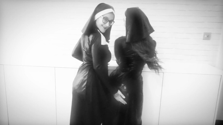 Elizabeth Hunny: Ampunilah ayah tiri kami, karena kami telah berdosa | Suster nakal...