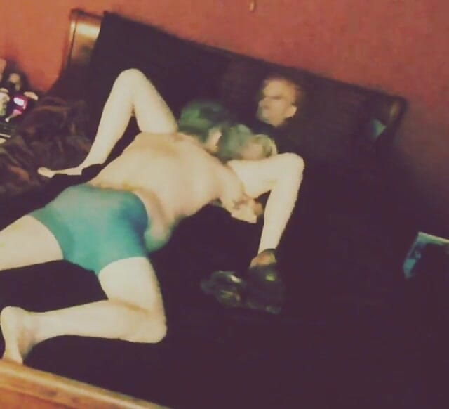 Bombstick and Trouble: I guai si beccano una bella testa