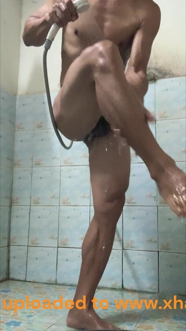 LuckyBody4U: Давайте прийми душ разом.