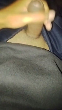 Bangun dengan penis saya berdiri diam