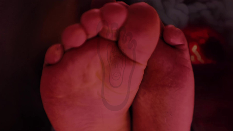 CashmasterAngel: Kaki Induk Glossy Manis