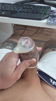 Pancut ke dalam kondom - Onlyfans Saya Lkingsbr1