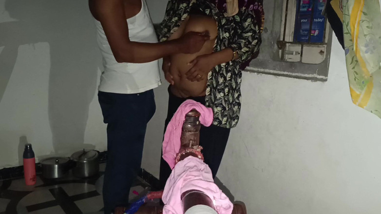Bhabhi UP: Muskan yenge ji delhi Hindistan'ın en ateşlisi