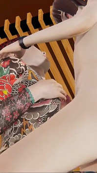 Yaoi - facet z w pełni wytatuowane ciało daje twink ręczną robotę, a następnie ściera się o jego pecs