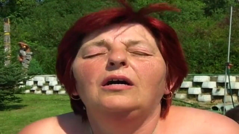 Freaks on Cocks: Przebita ruda gilf zostaje wywiercona przez cipkę
