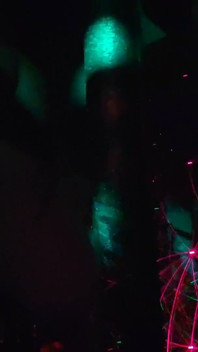 Sesso delizioso con gli amici dopo il club - Parte 1