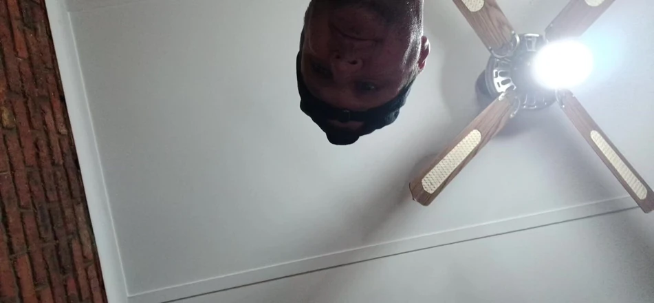 Bigjoefuckalott: Cockhold