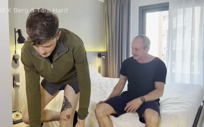 Dilf_X_Berg_XL: Daddies Boy - Fuck the Twink