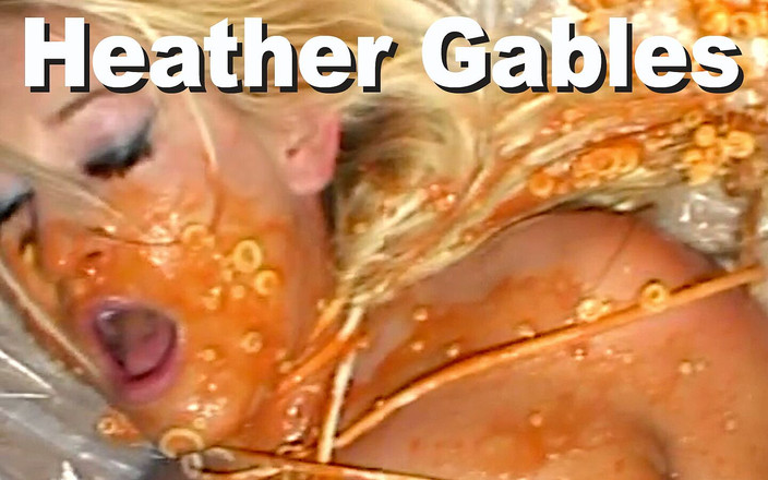 Picticon bondage and fetish: Heather Gables bağlı ve sallanıyor