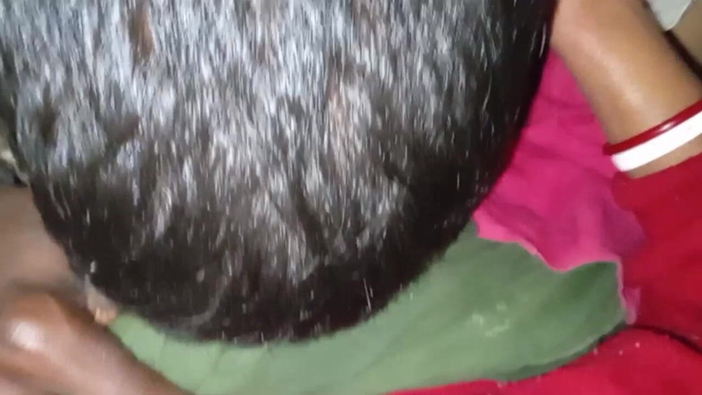 Bengaliauntykichut: Desi ho scopato la mia sexy vicina