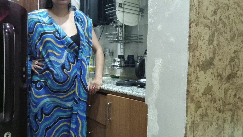 Saarabhabhi6: Indian Stepmom Watches and Enters Her Stepson's Kitchen to Fuck...