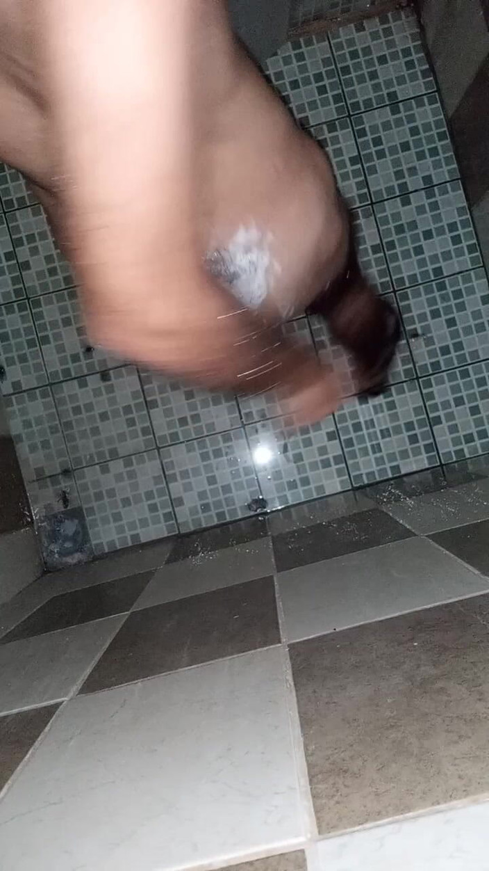 Cute boy jerks off: Boy Shaves His Balls and Masturbates