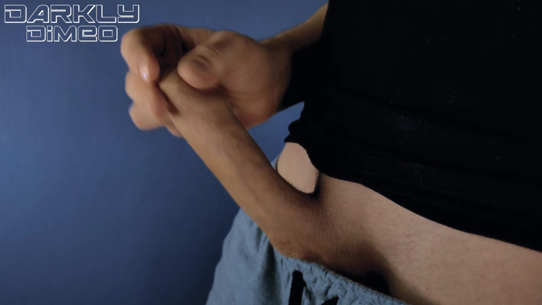 DarklyDimeo: Azgın adam orgazm asmr'den büyük yarakla mastürbasyon yapıyor, büyük döl