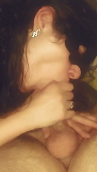 26 Great Blowjob and Cumshot in the Mouth - Ivonne