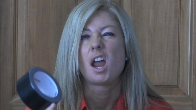 Selfgags classic: Stiefmoeders keuze: Welke prop te gebruiken op mijn verwaande stiefdochter? (aflevering 2...