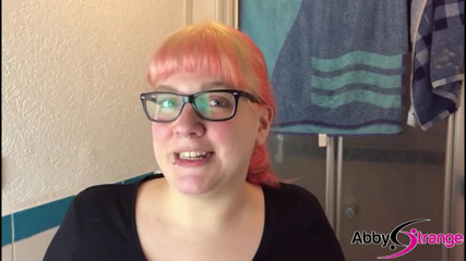 Abby Strange: German goth BBW Abby Strange going for a pee