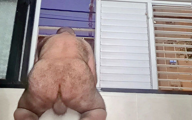 Ilovetobenaked: Můj oblíbený způsob, jak uvítat nový den