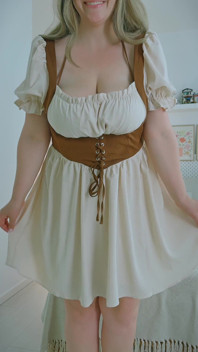 Quick Dressing a Wife with Large Breasts