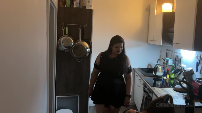LadyPam: Kitchen Fisting Frenzy - Mature Sluts Stretched Wide Open