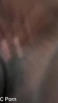 Aku lagi asik muasin memek tebalku - close up