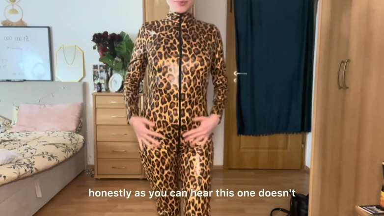 Goddess_Bella_Rae: Domina-outfits anprobe