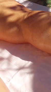 La Moglie Bionda Matura Selena Gode Dell'adorazione Dei Piedi All'aperto