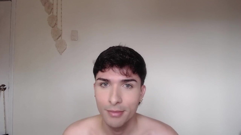 Diego latinboy: Gay Twink Is Home Alone and Starts Playing with His...