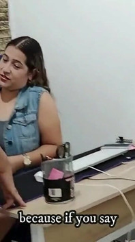 Nájemnice má dobrý orální sex výměnou za odchod z domu na delší dobu