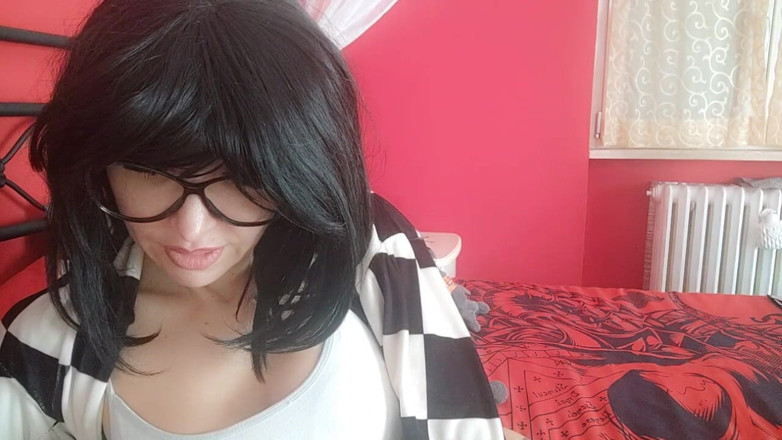 savannahamatoriale: 她啪啪啪，她打了