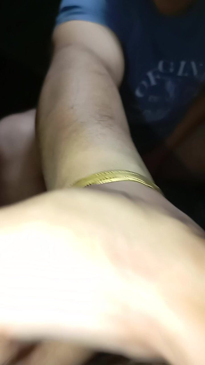 A large Portuguese dick: Honění ve skladu