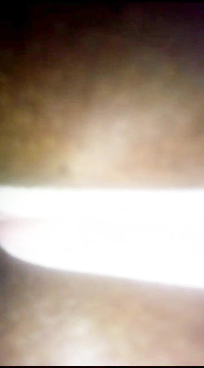 Dorelviss: スポーツウェア姿の女の子の尻で突かれる