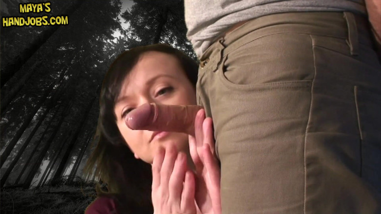 Mayashandjobs: Jerking in dark woods