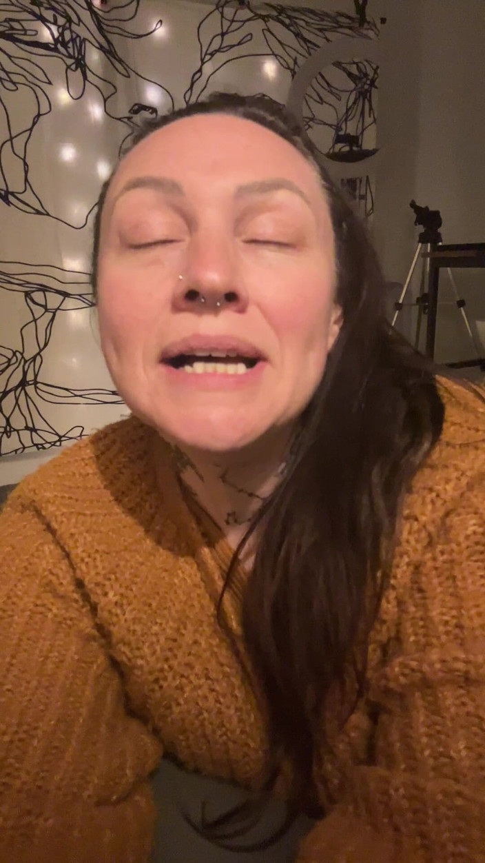 Lustful Libertines: Pillow Talk - jak jsem si uvědomil, že rád sleduji ženy, jak čůrají