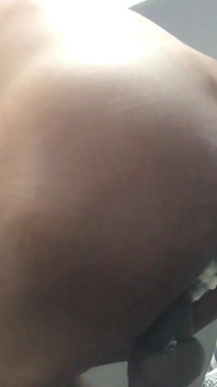 Ekspansi paket pantat dan mulut cowok kulit hitam 4/6 - dj buttpussy