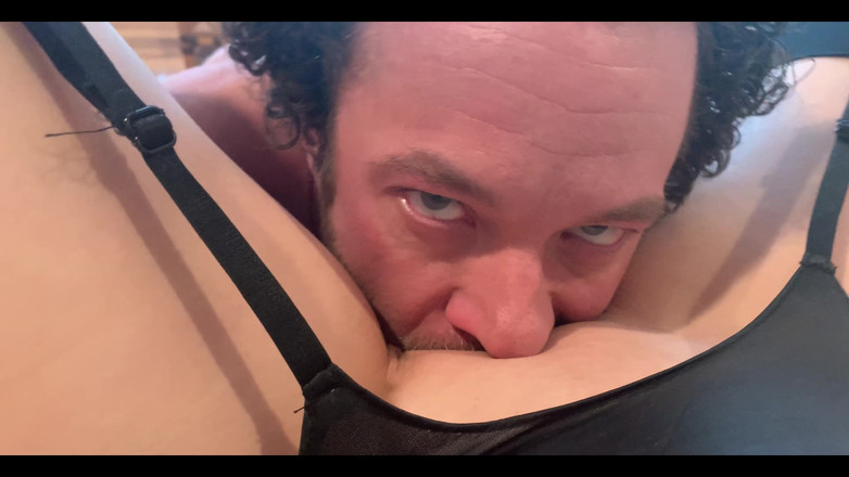 Sensual productions: 我就是喜欢舔阴