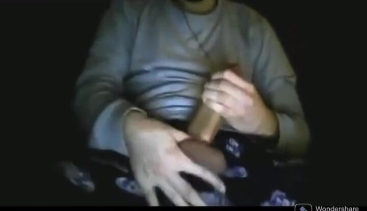 Danybigpen: Big penis spurt of milk on your face no audio