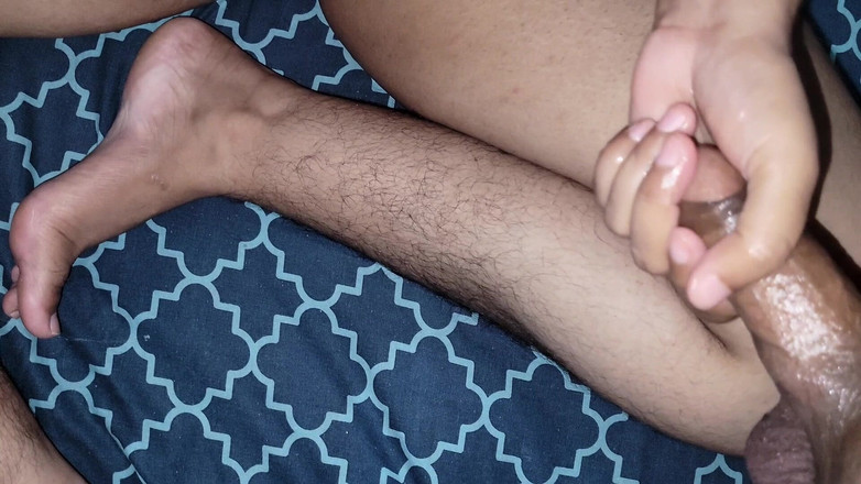 House 3: Prietenă sexy și drăguță, singură acasă