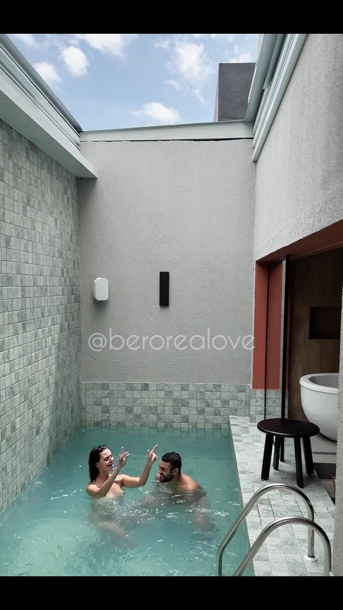 berorealove: 그는 만족하기 위해 하루를 했다