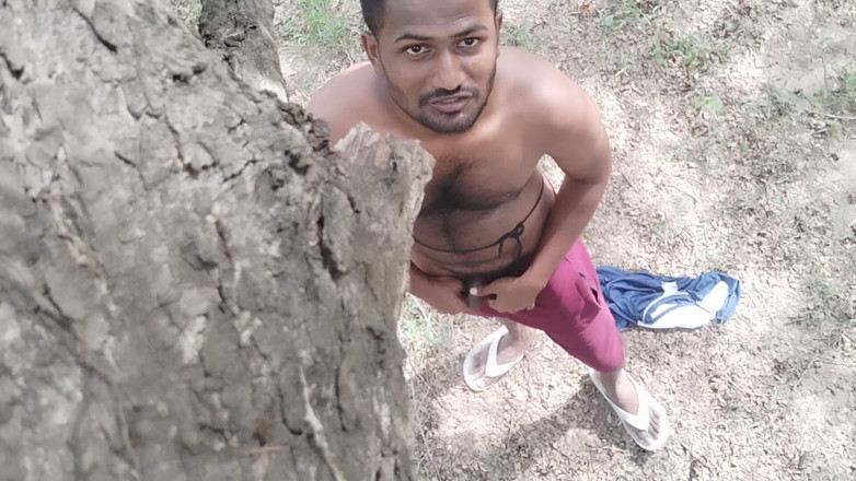 KUMBHA MANOJ KUMAR: Xhard India caută pe pădure