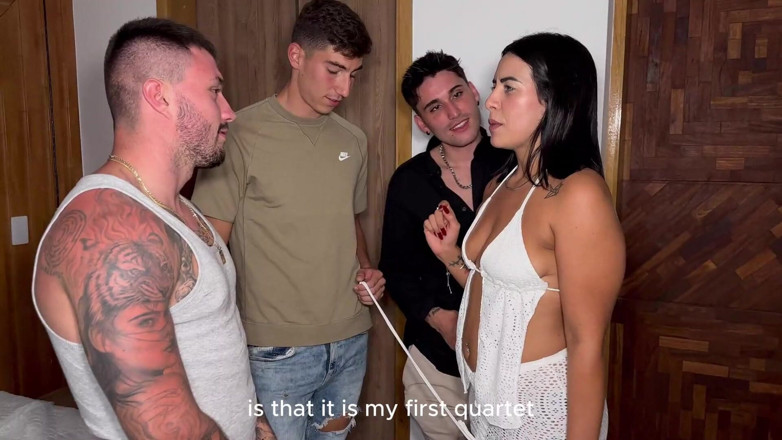 Kylei Ellish: La formosa miLF latina ha il suo primo quartetto con...