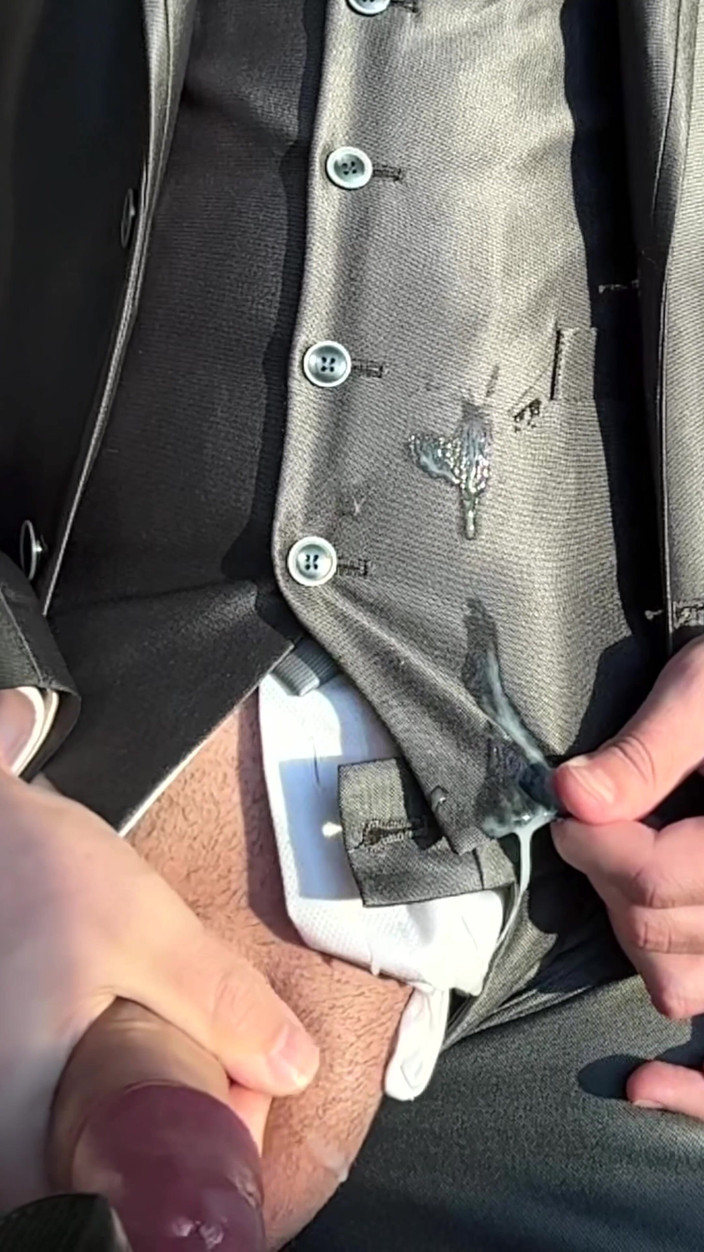 Master Shiny Shoes: 新郎在酒店房间手淫