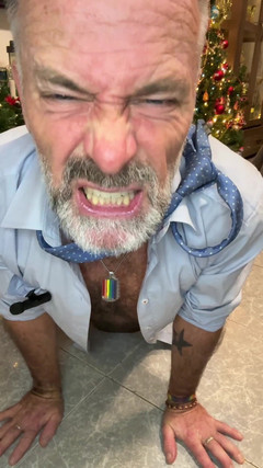 Daddybearvlc: Bet You Wish It Was Your Ass!!!!