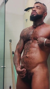 Felipe Nuru - Cumming in the Bathroom