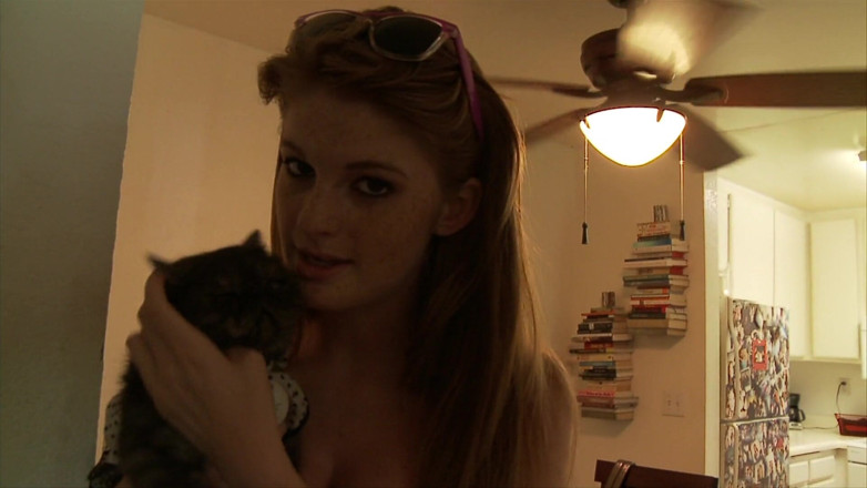 Faye Reagan: Faye reagan lagi asik tur ke memeknya, dan memeknya dientot...