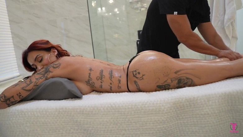 Teddy Tarantino: Dal jsem Tattoed Baddie Alby Rydes masáž a ona byla...