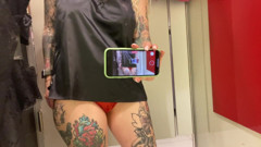 Barbietatoo1: Encontré un atuendo para una fiesta swinger