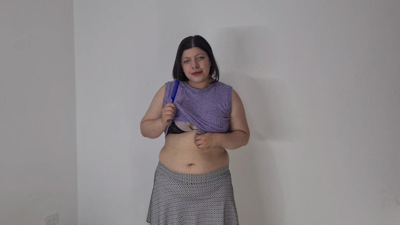 Alice H: Stretching övningar och kamma mitt hår